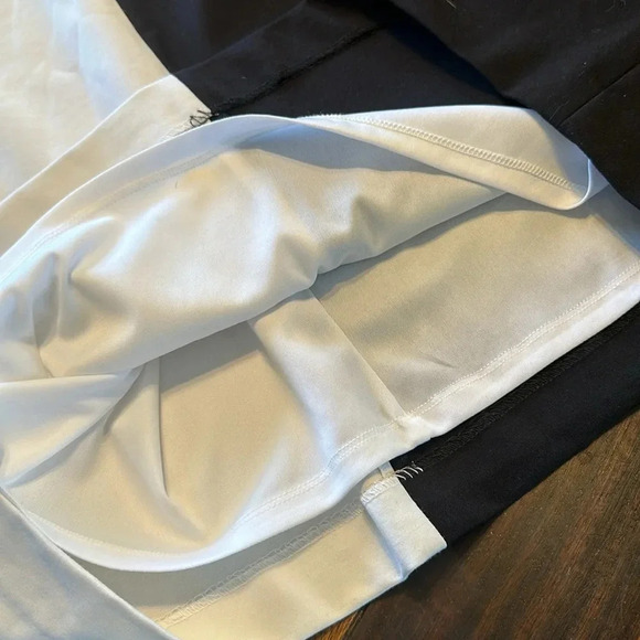 Carmen Marc Valvo stylish block color dress. Size large EUC - Picture 6 of 6